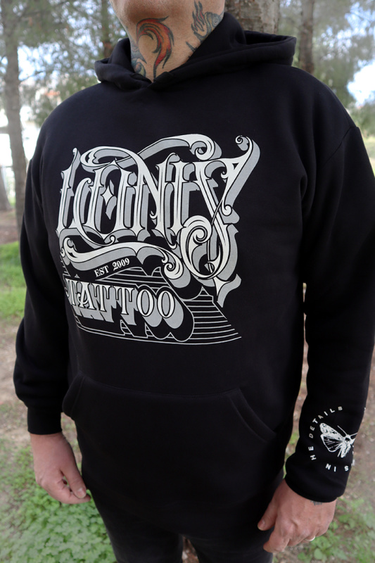 lonistattoo_hoodie_lune2